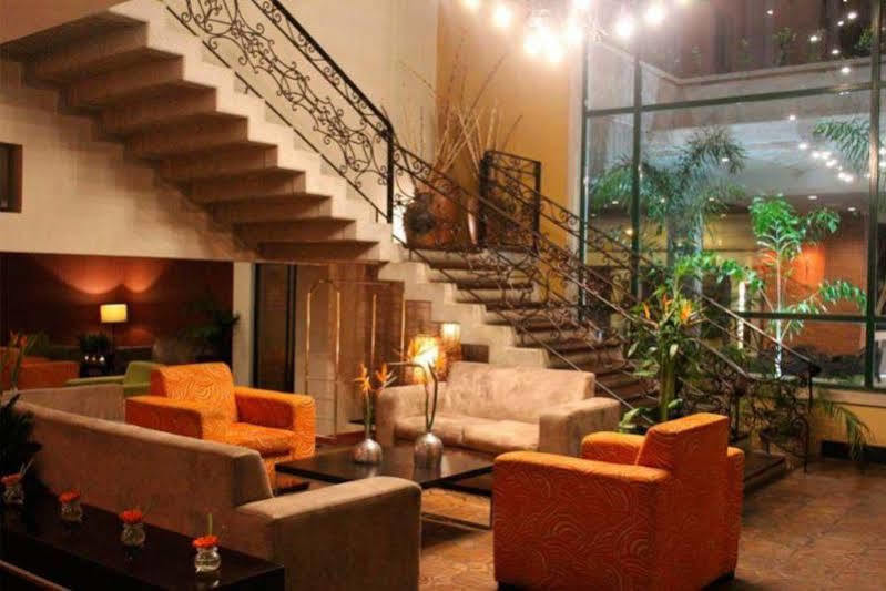 Guaparo Inn Валенсия Экстерьер фото